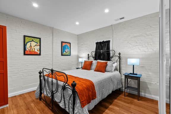 Charming Garden Home in Old Louisville - Image 4