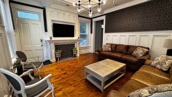 Highlands Retreat w/Hot Tub & Fenced Yard - Image 3